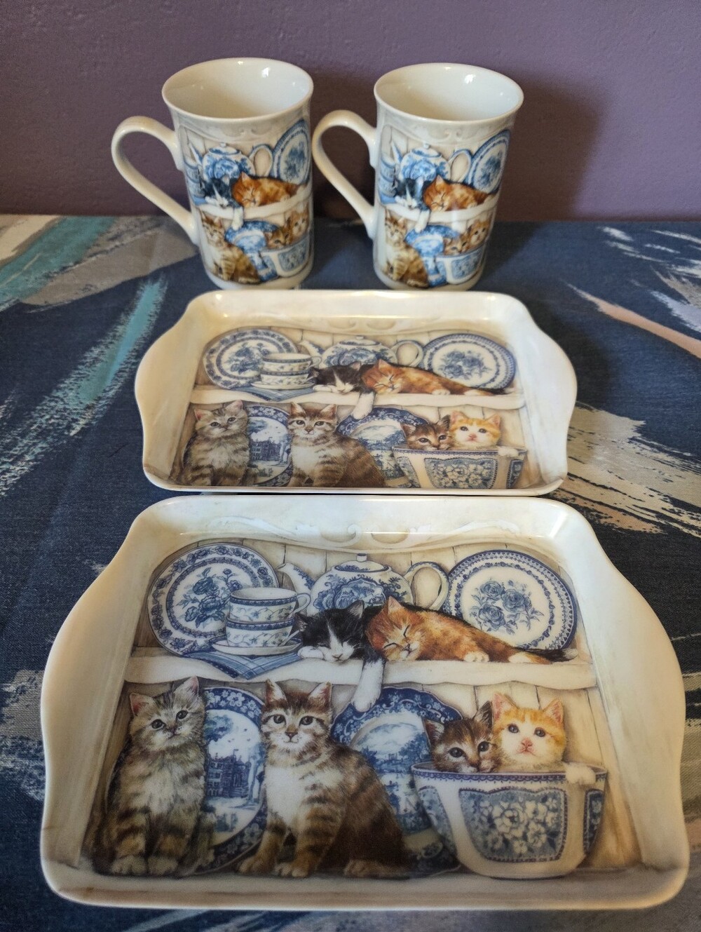 Masterpiece Collection Cats Kittens Mug & Biscuit Tray Set